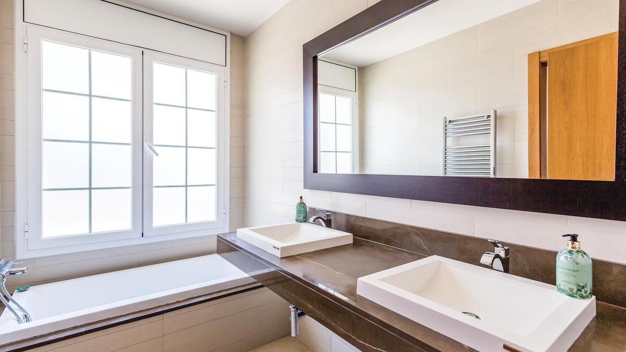 Photo of Bathroom in Cabrils