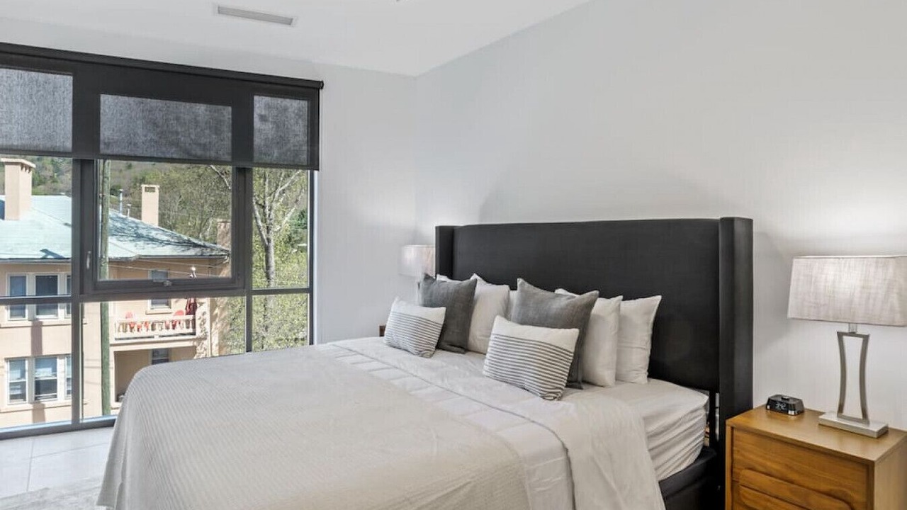Photo of Bedroom in East End - Valley Street