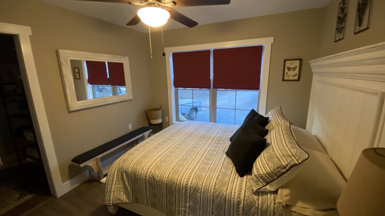 Photo of Bedroom in Saugerties