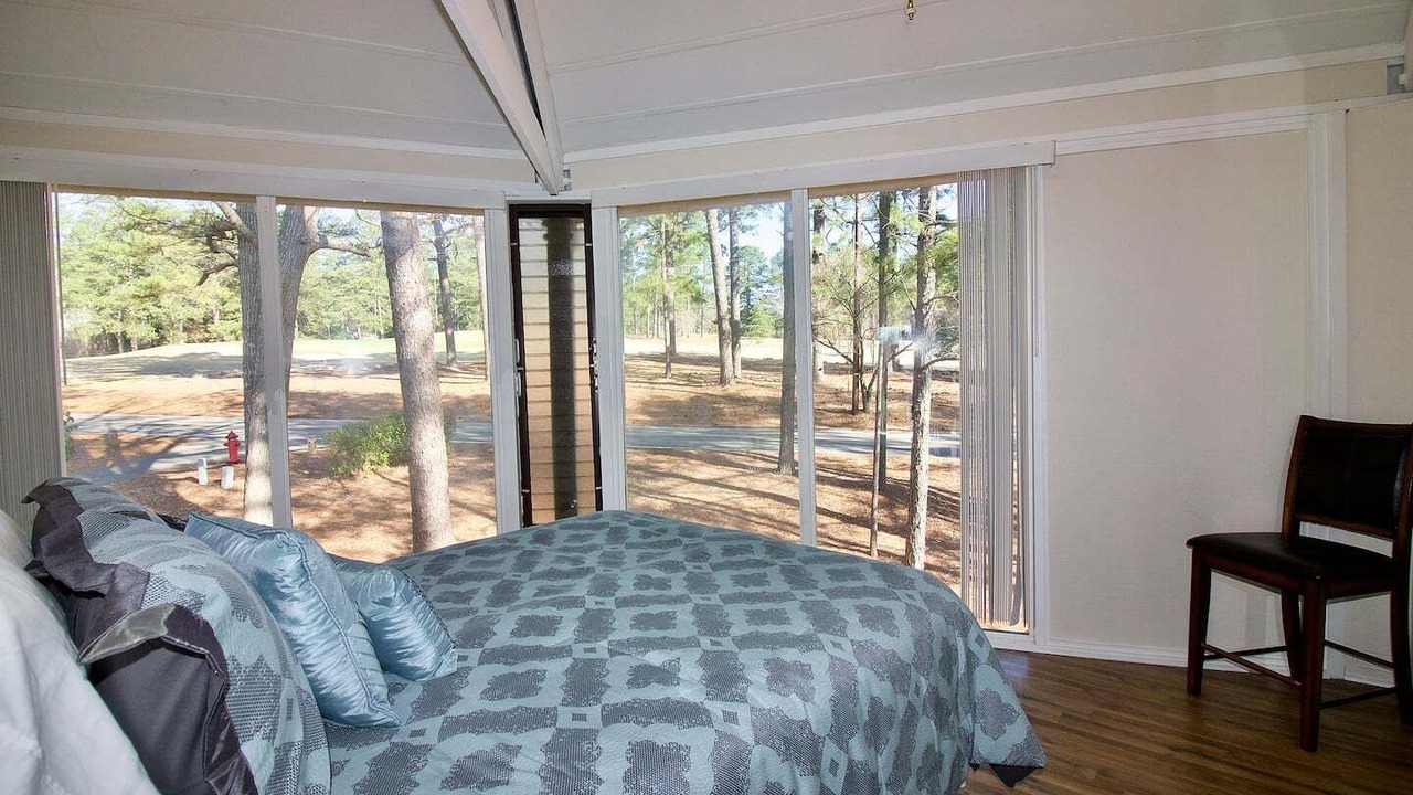 Photo of Bedroom in Pinehurst