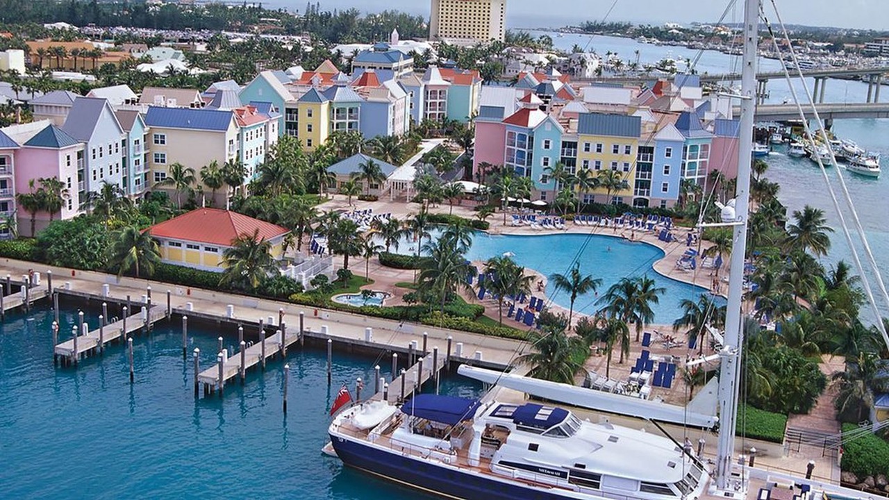 Photo of Others in Paradise Island