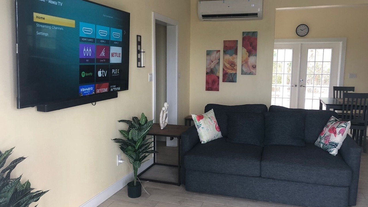Photo of Livingroom in William's Town