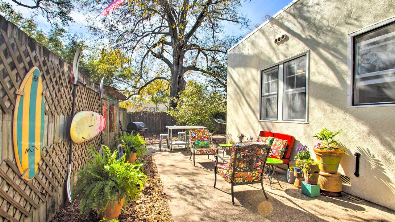 Photo of Outdoor in East Hill