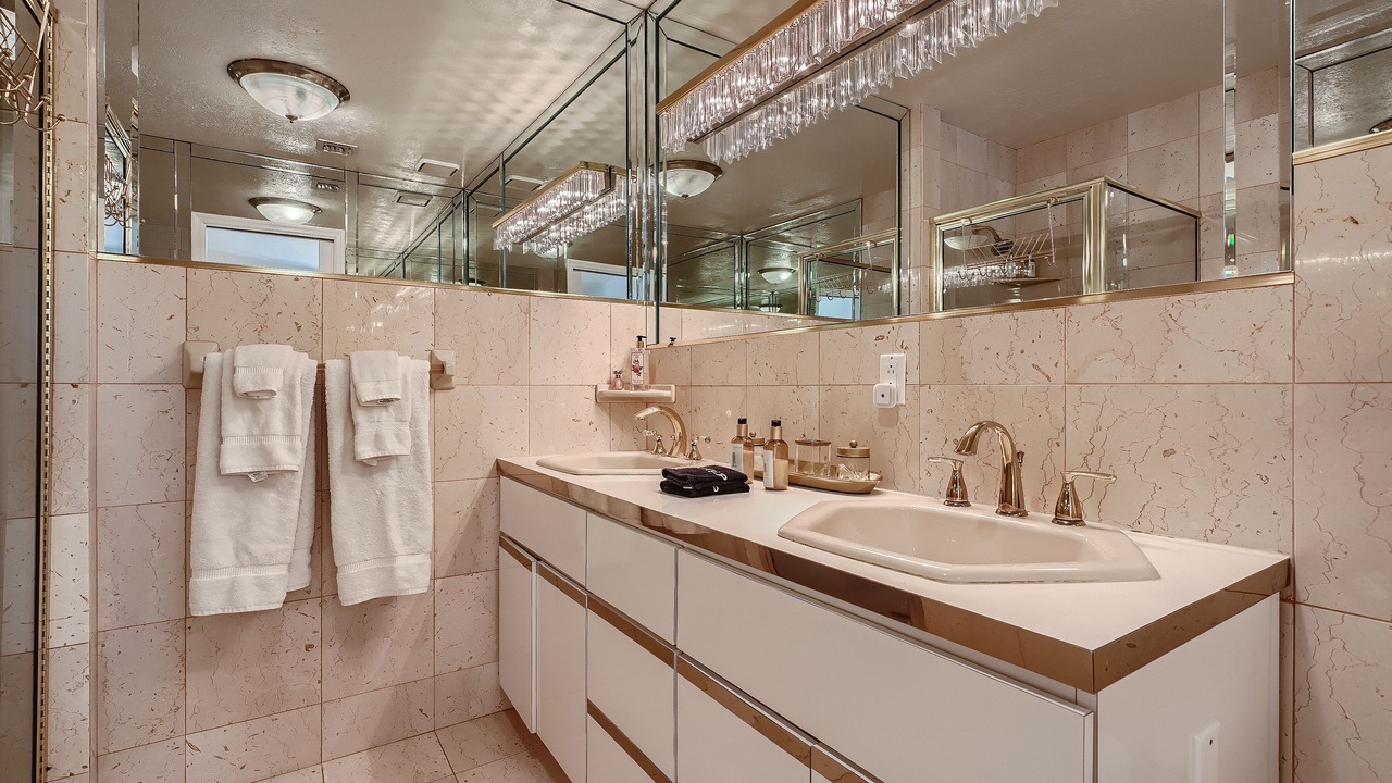 Photo of Bathroom in Lighthouse Point