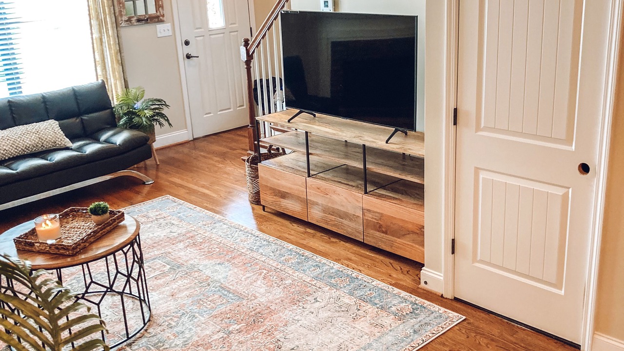 Photo of Livingroom in Hoover
