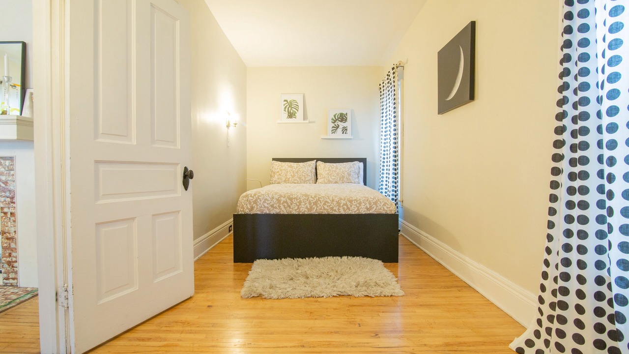 Photo of Bedroom in Buffalo