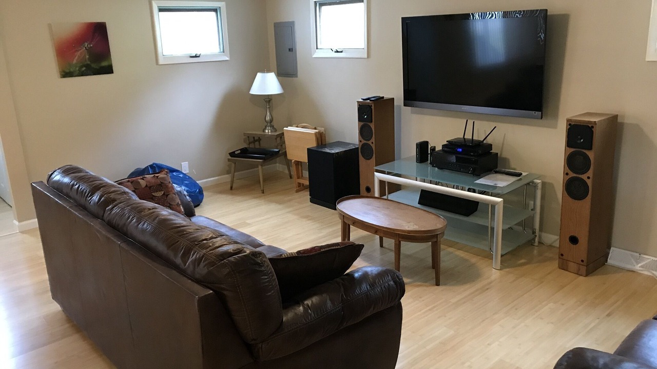 Photo of Livingroom in Lake Erie Beach