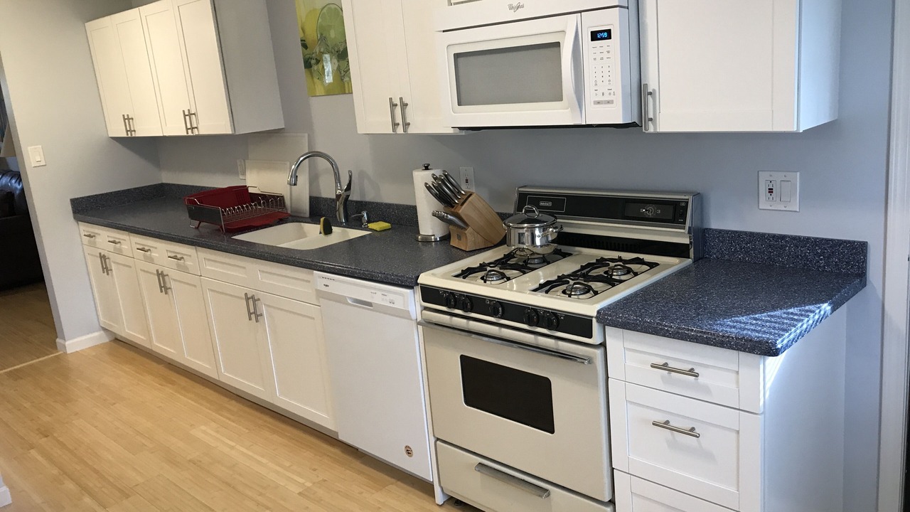 Photo of Kitchen in Lake Erie Beach