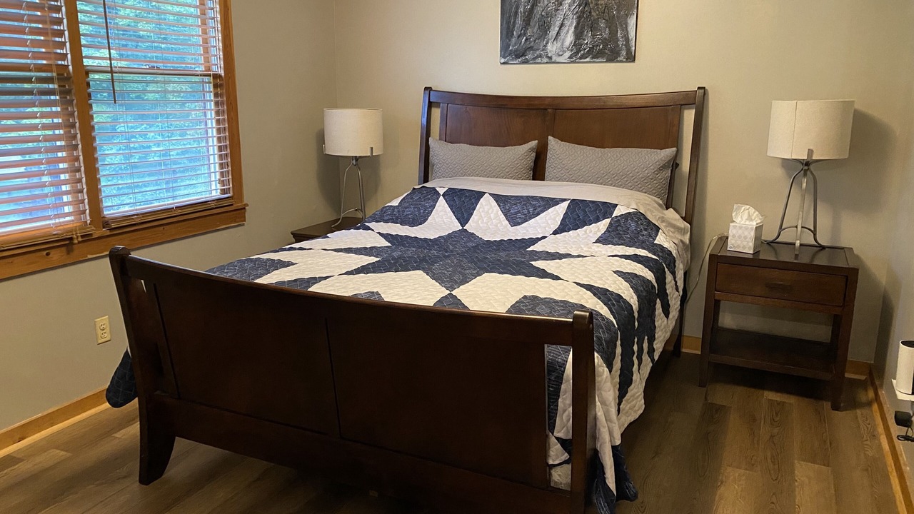 Photo of Bedroom in Piper Gap