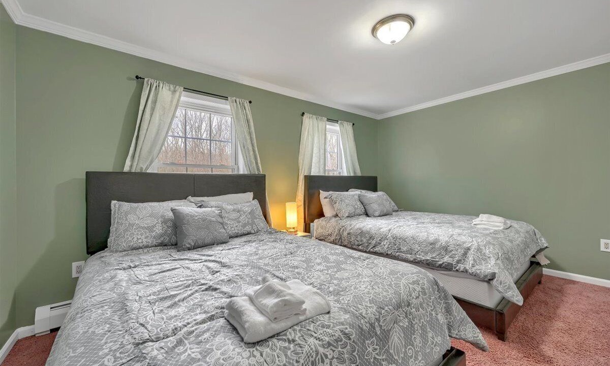 Photo of Bedroom in Thompson Ridge