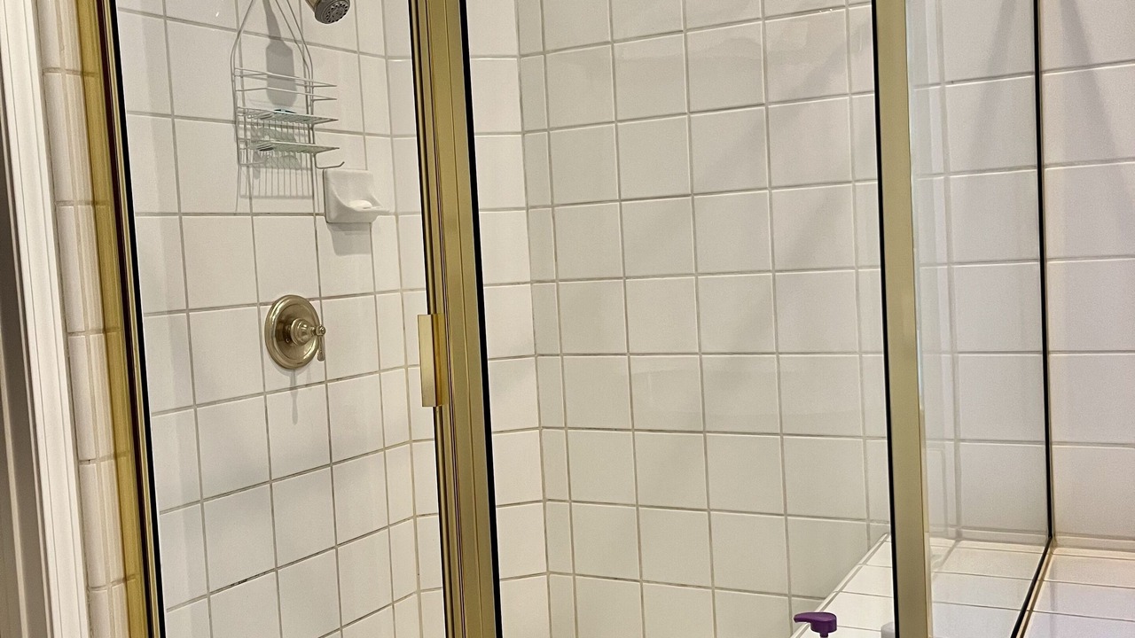 Photo of Bathroom in Araby