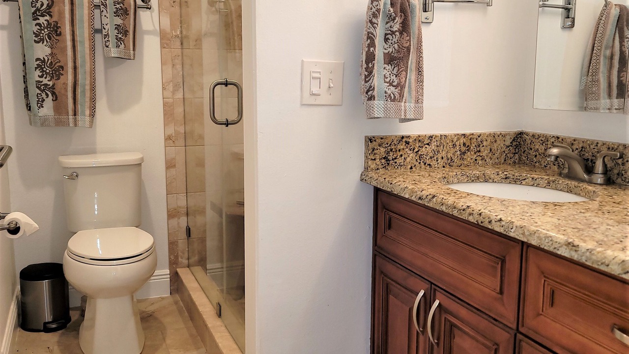 Photo of Bathroom in Apollo Beach