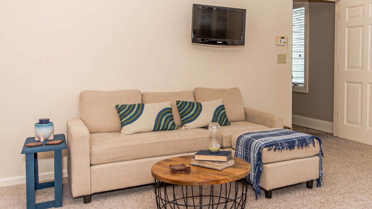 Photo of Livingroom in Little Kowaliga