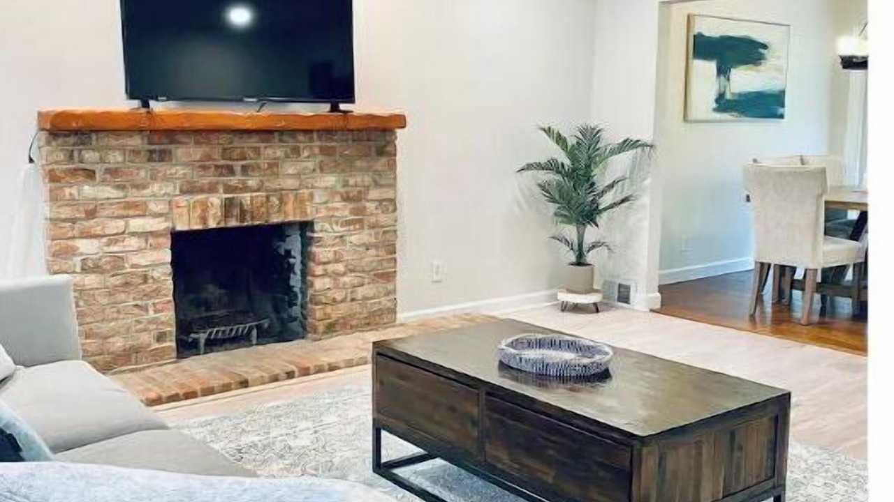 Photo of Livingroom in Rochester