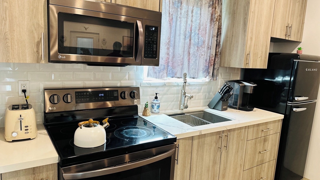 Photo of Kitchen in Morongo Valley