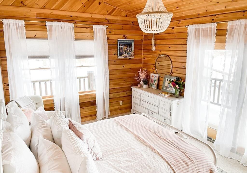 Photo of Bedroom in Mayville