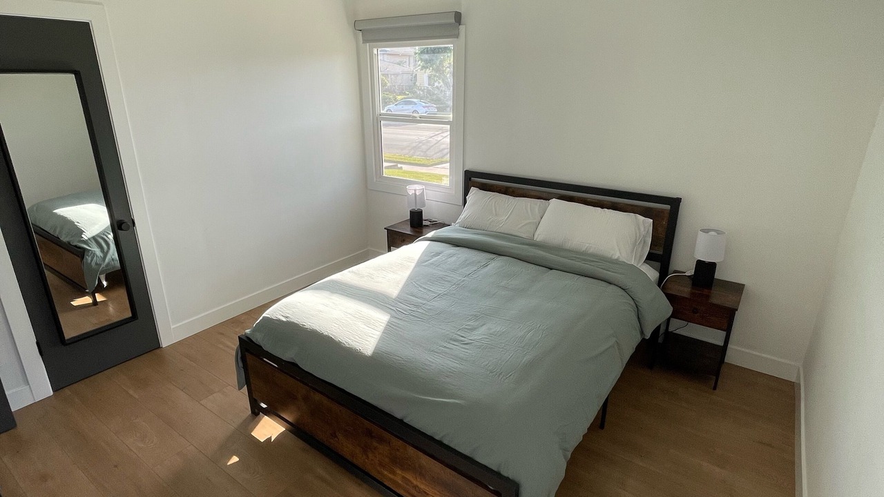 Photo of Bedroom in Burbank