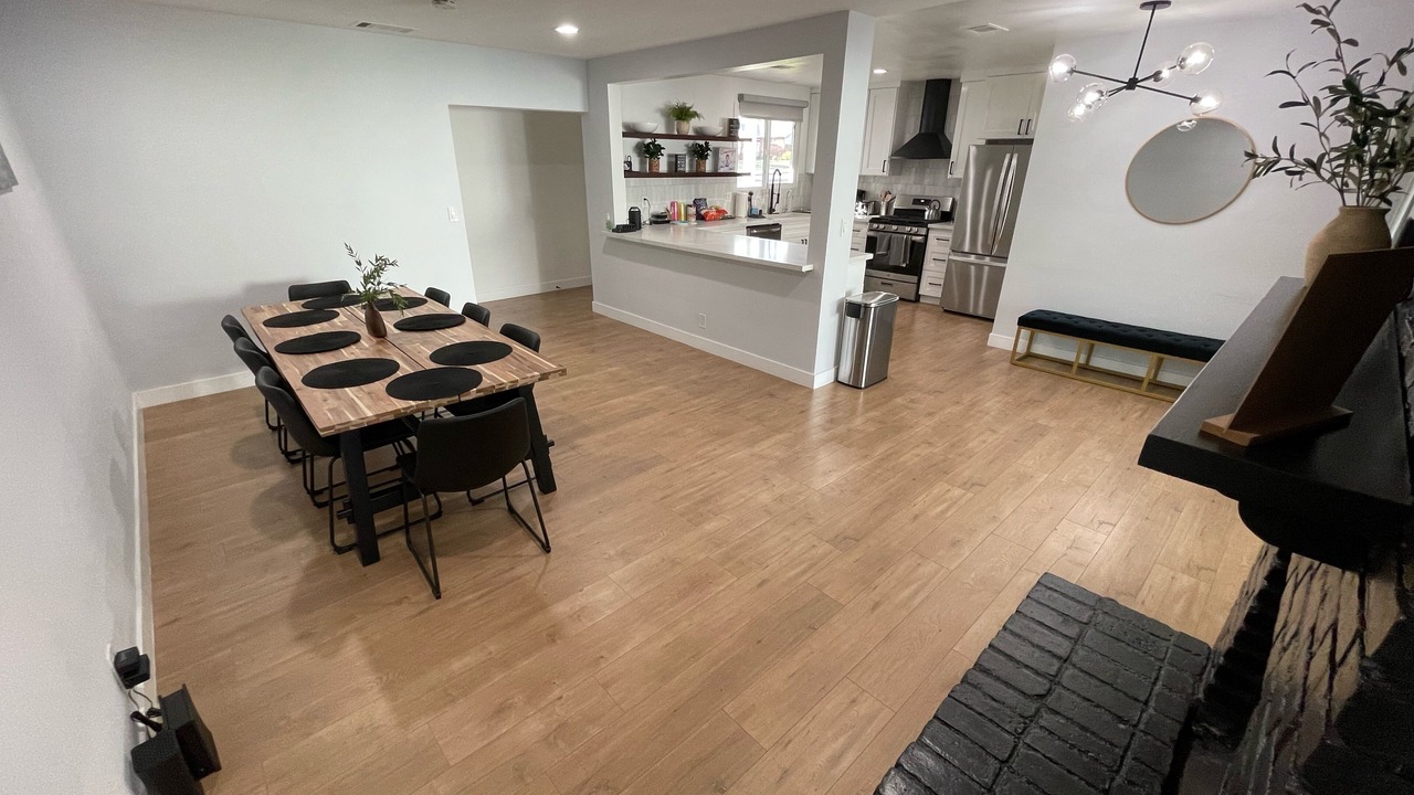 Photo of Bedroom in Burbank