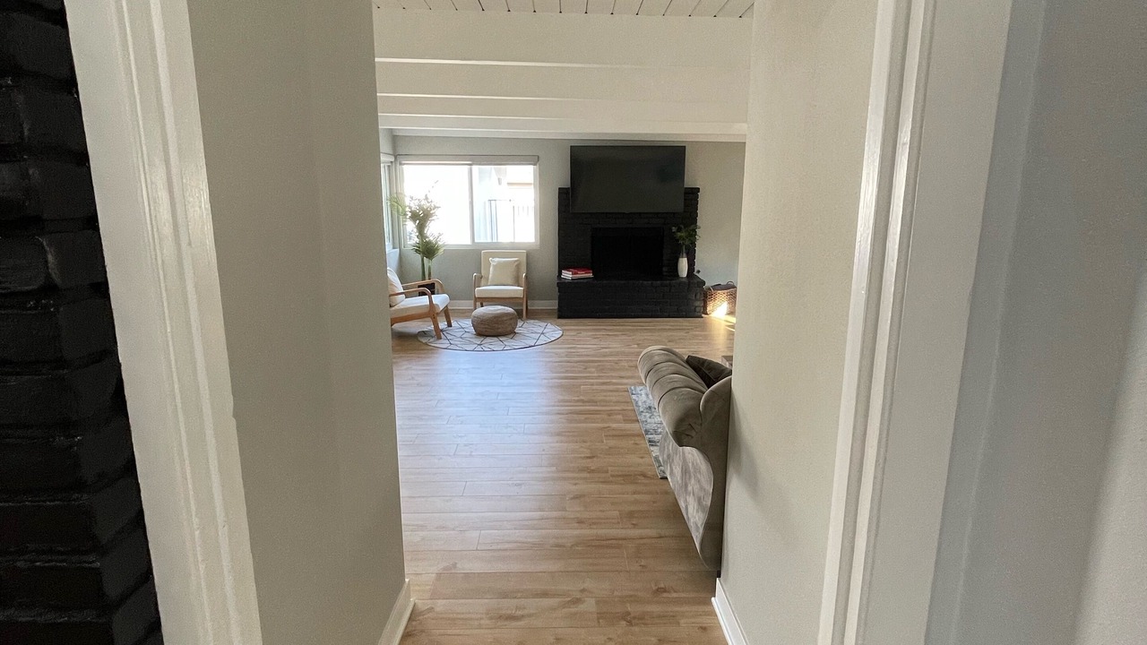 Photo of Bedroom in Burbank