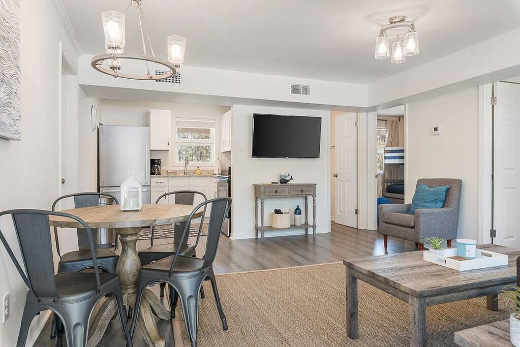 Photo of Bedroom in Dauphin Island