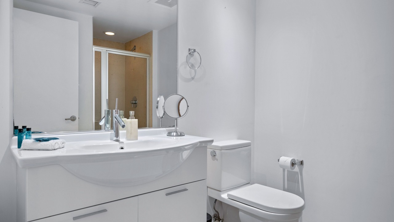 Photo of Bathroom in Downtown Miami
