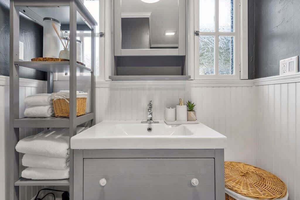 Photo of Bathroom in South Redlands