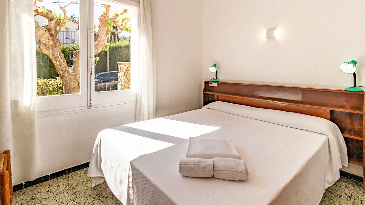 Photo of Bedroom in Llanca