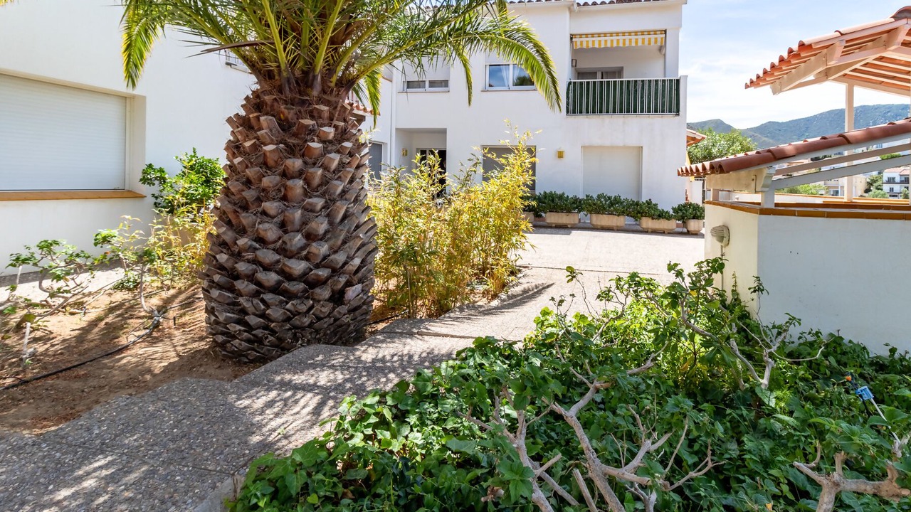 Photo of Outdoor in Llanca