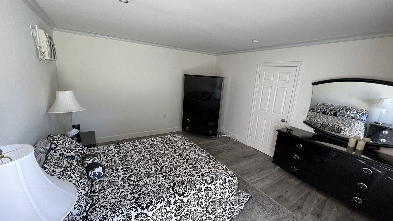 Photo of Bedroom in The Bird Streets