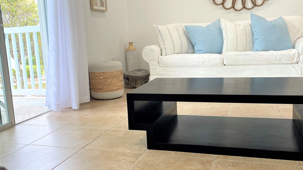 Photo of Livingroom in Alice Town