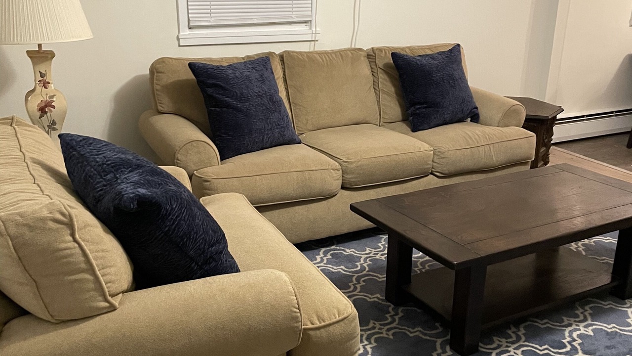 Photo of Livingroom in A-Zone