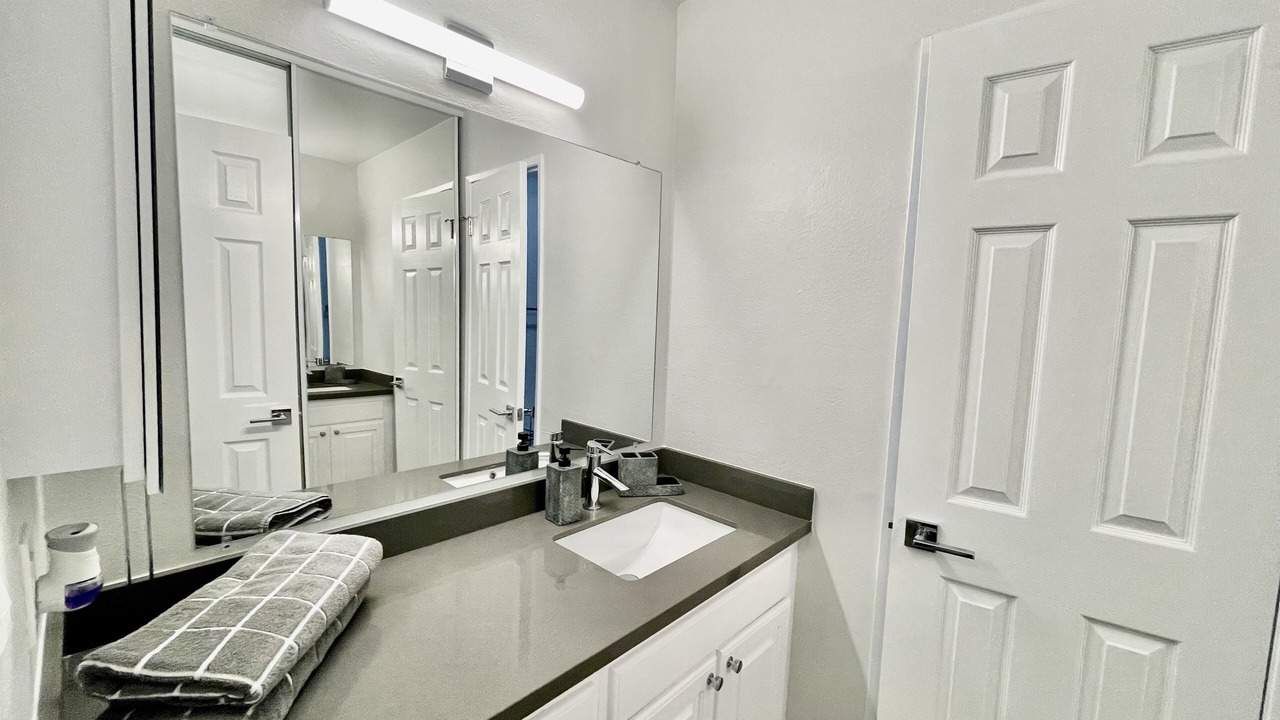 Photo of Bathroom in Rampart Village