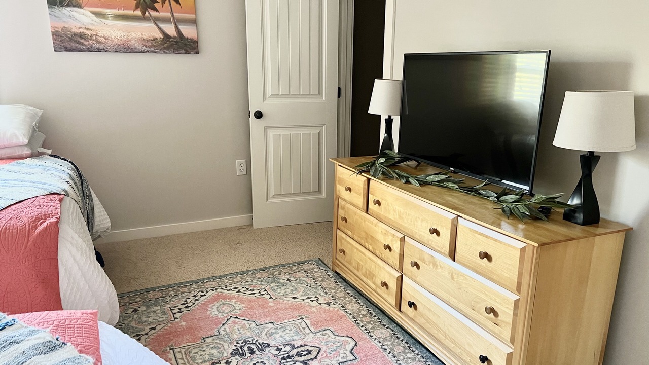 Photo of Bedroom in Tallassee