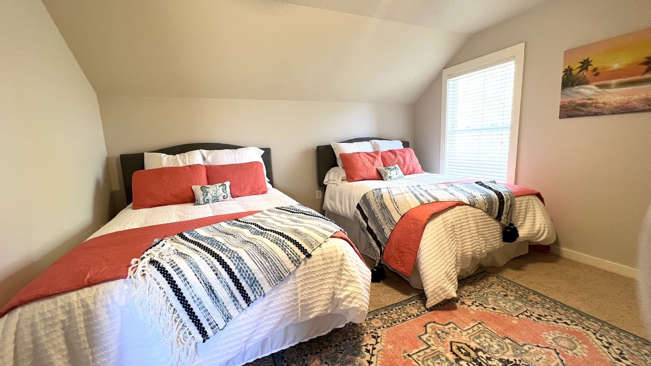 Photo of Bedroom in Tallassee