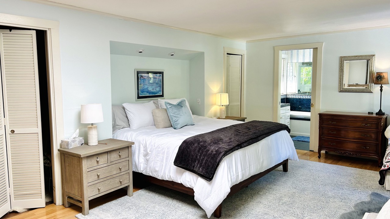 Photo of Livingroom in San Anselmo
