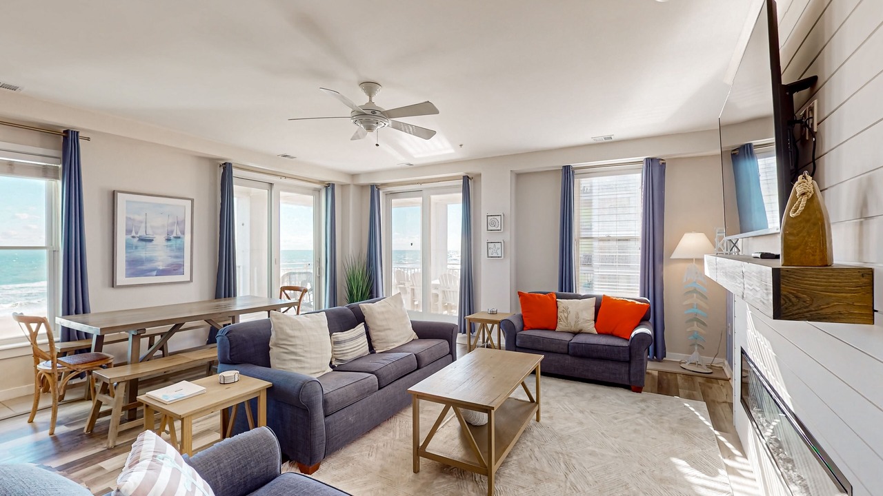 Photo of Livingroom in Sandbridge