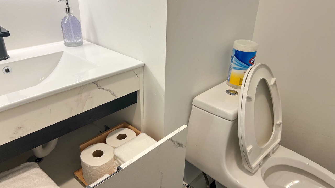 Photo of Bathroom in Elizabeth