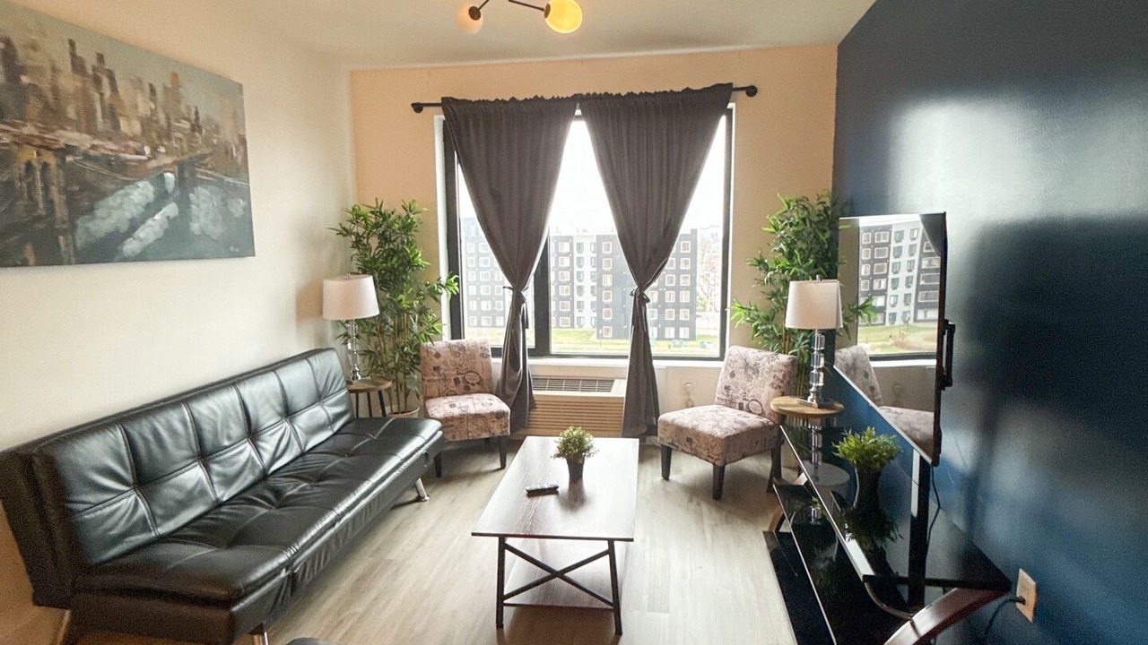 Photo of Livingroom in Elizabeth