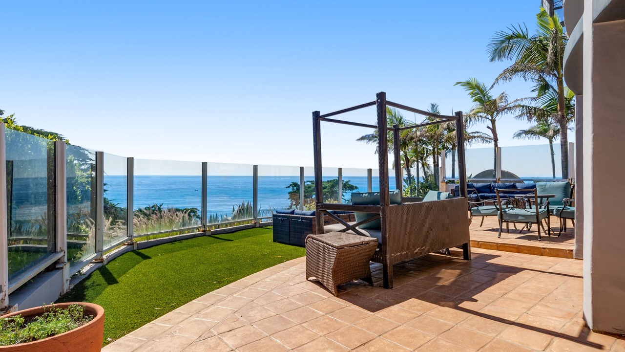 Photo of Patio Balcony in Malibu