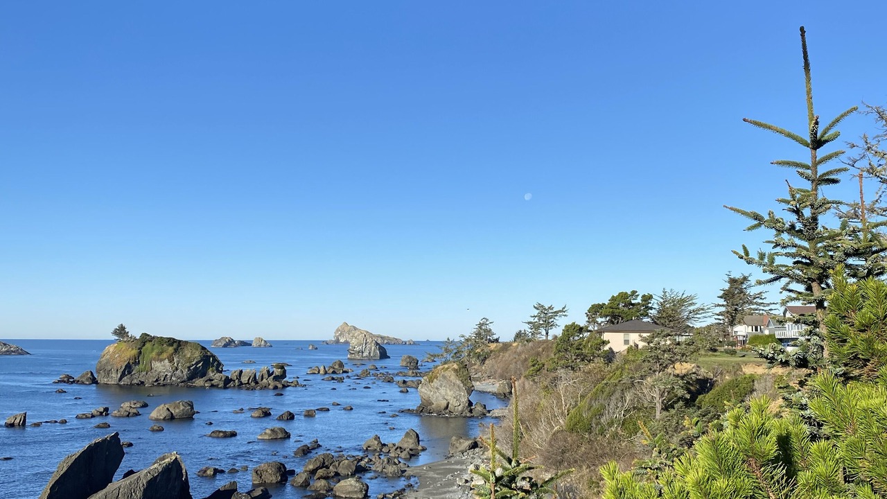 Photo of Others in Crescent City