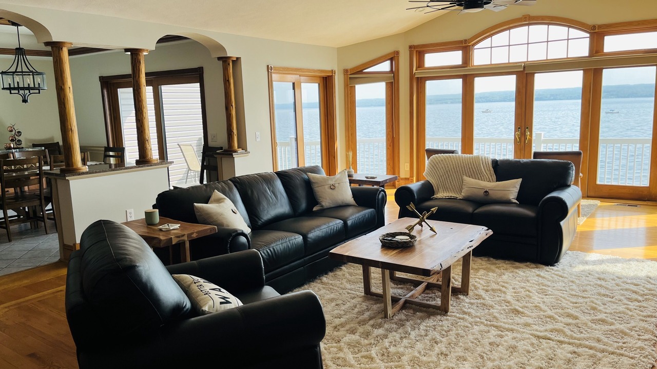 Photo of Livingroom in Town of Ledyard