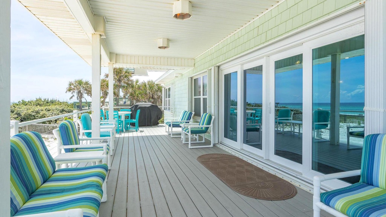 Photo of Patio Balcony in Villa Segunda