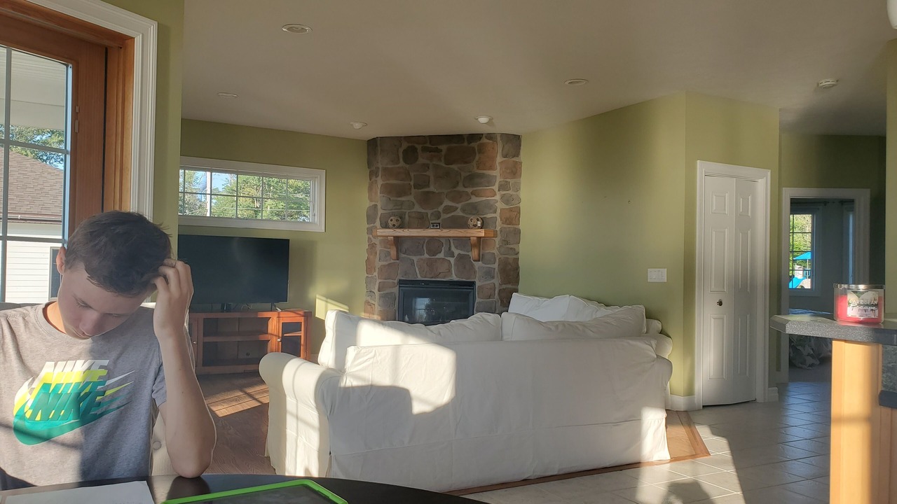 Photo of Livingroom in Fredonia