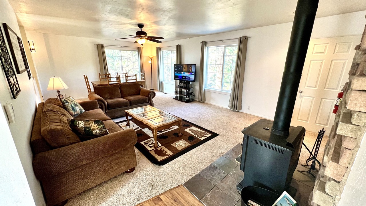 Photo of Bedroom in Big Bear