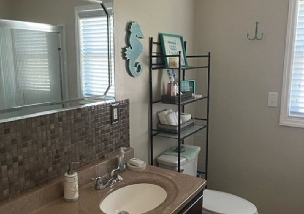Photo of Bathroom in Cedar Bluff