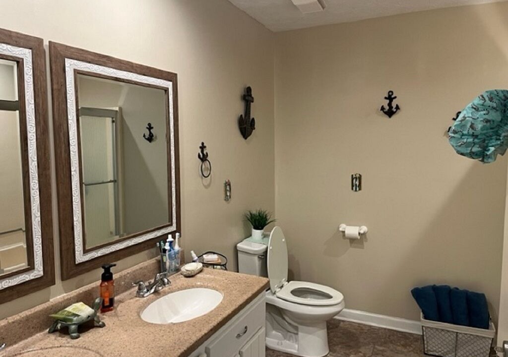Photo of Bathroom in Cedar Bluff