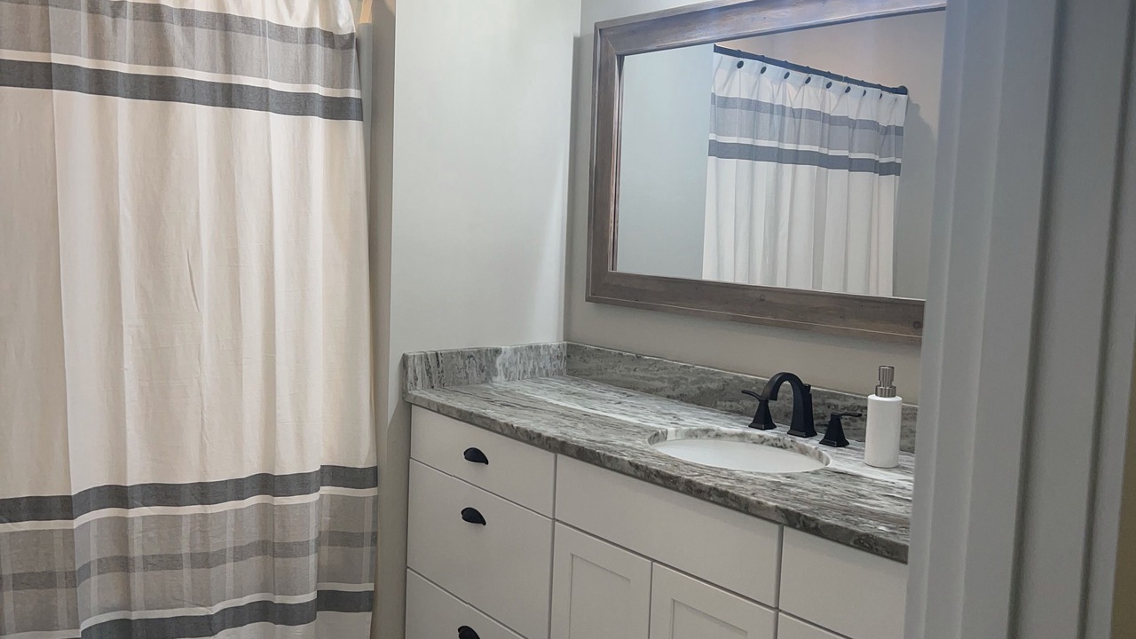 Photo of Bathroom in Cedar Mountain