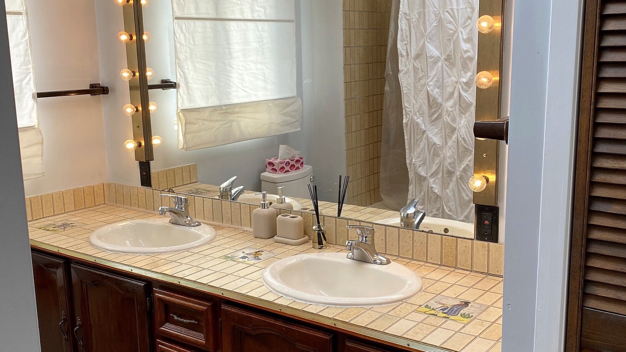 Photo of Bathroom in Mount Pleasant West