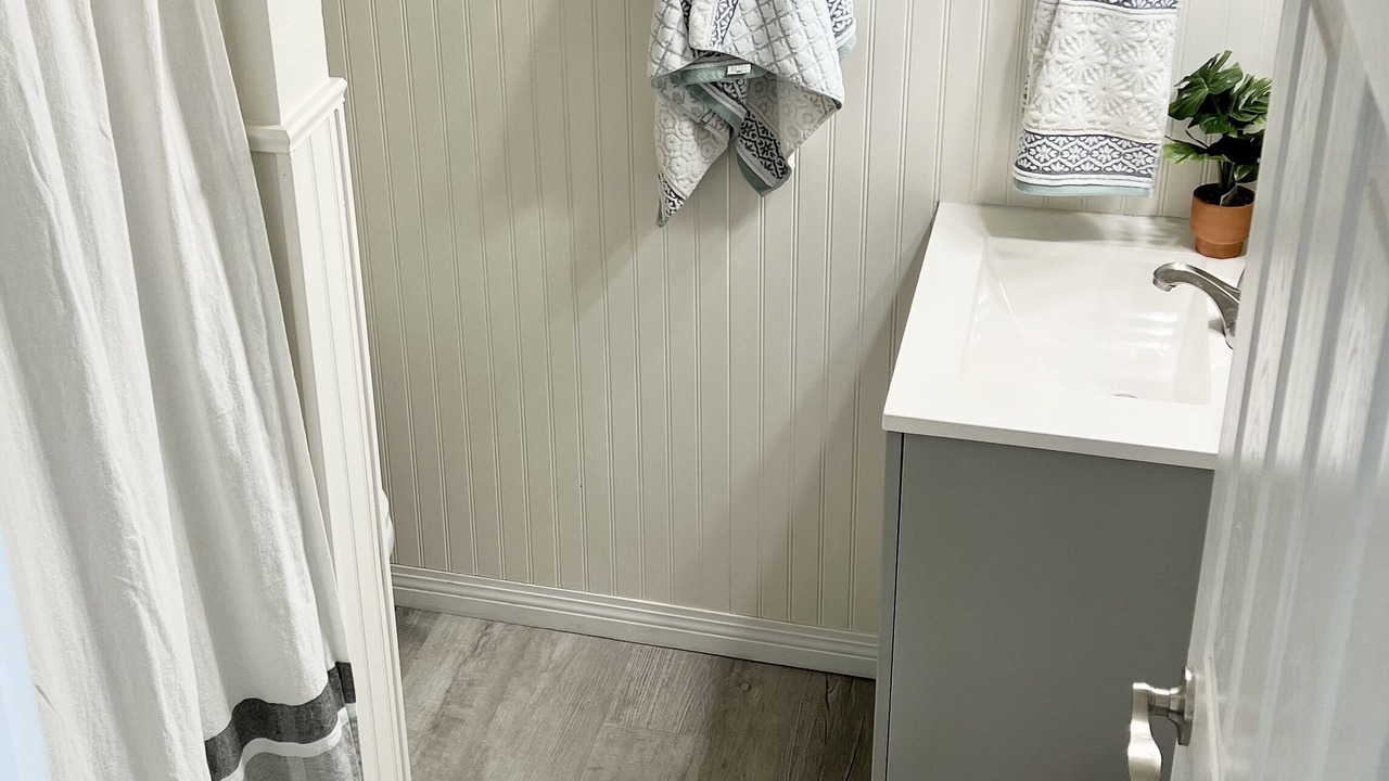 Photo of Bathroom in Ono Island