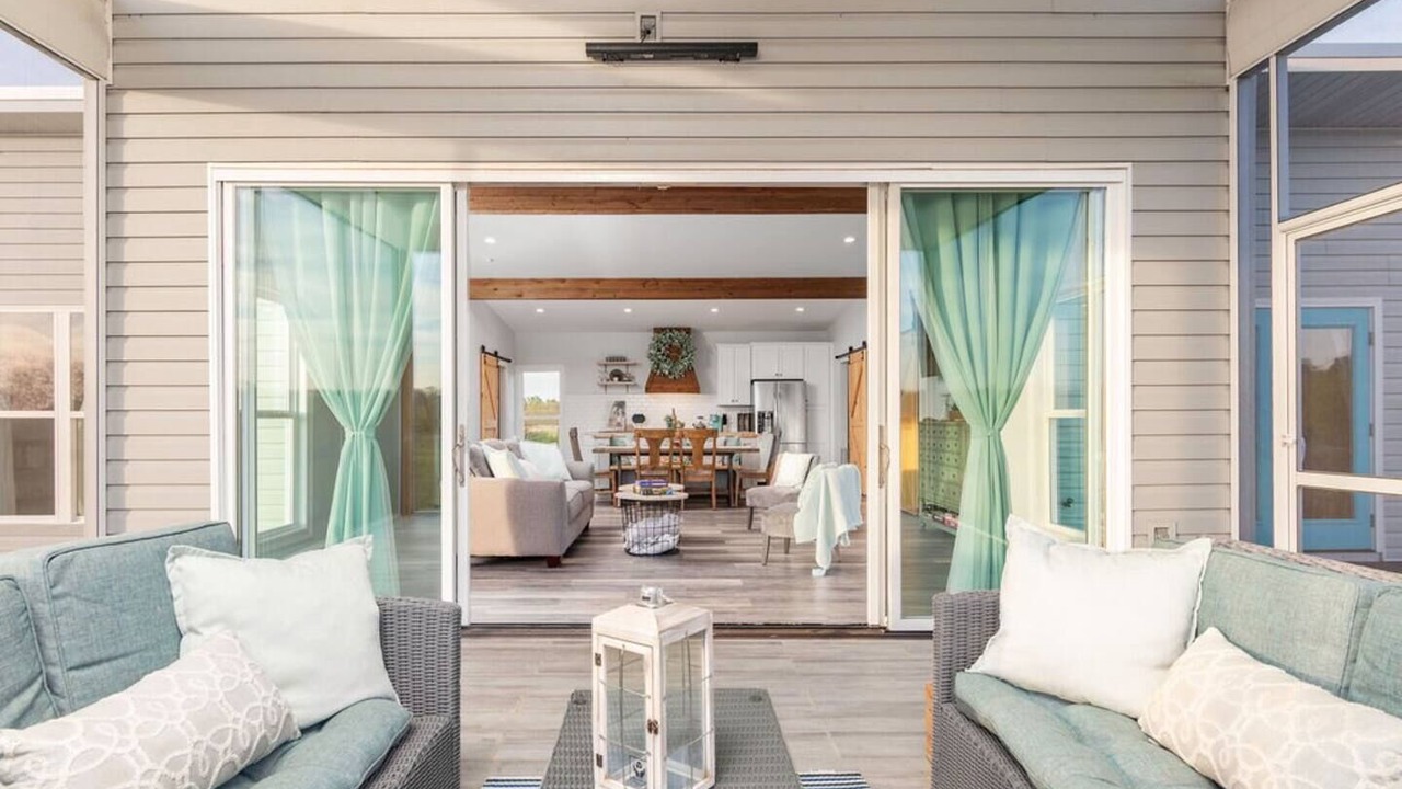 Photo of Livingroom in Millbrook